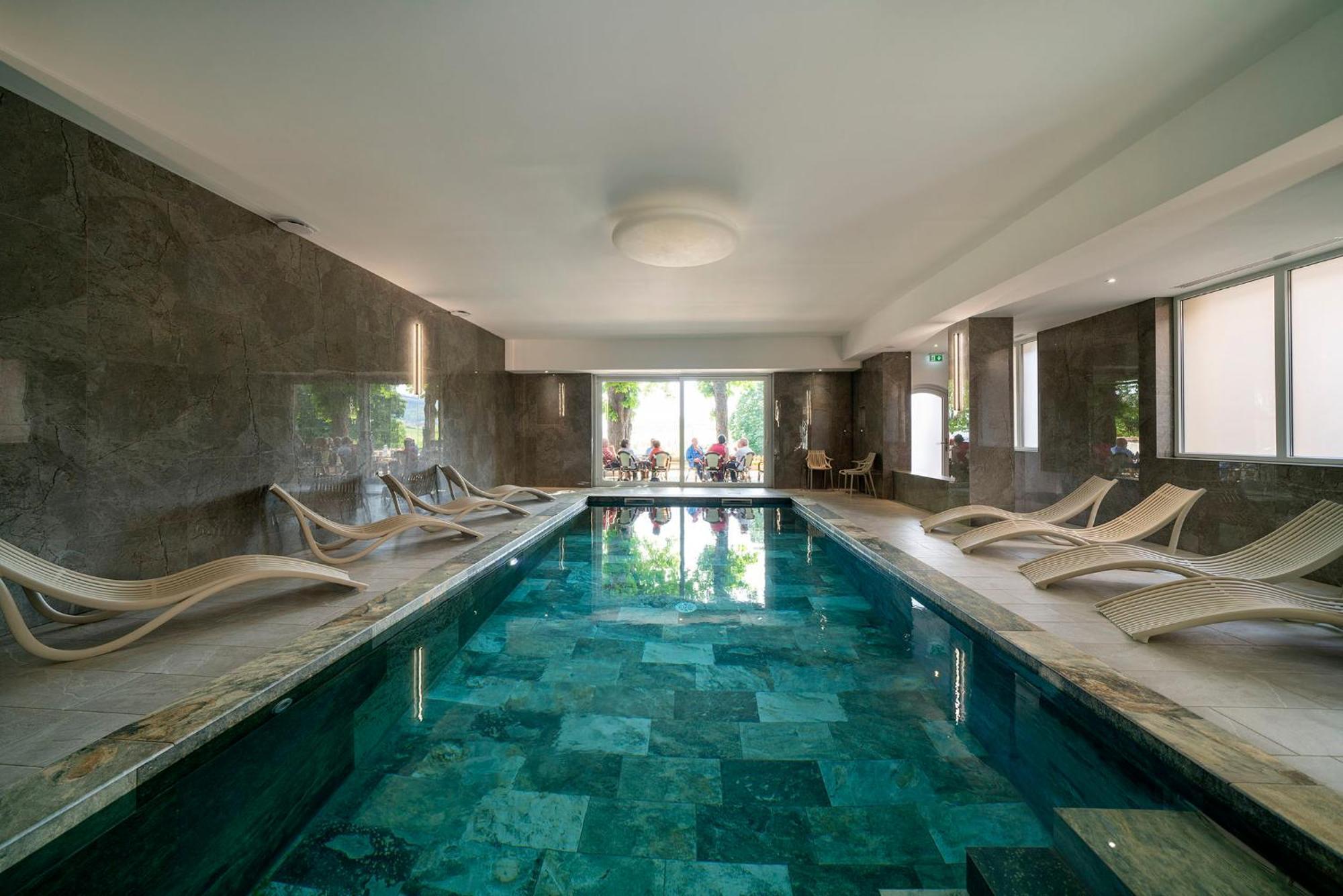 Hotel Munsch Restaurant & Wellness, Colmar Nord - Haut-Koenigsbourg แซ็ง-อิปโปลีท ภายนอก รูปภาพ